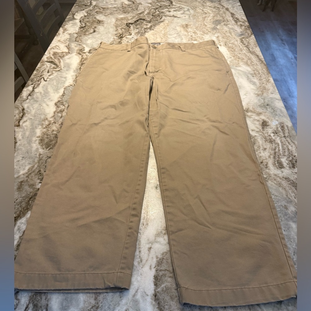 Van Heusen Men's Khaki Chinos 40x32